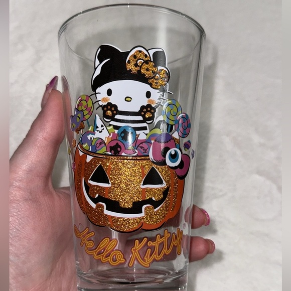 Hello Kitty Halloween Glitter Glassware Cup NEW Tik Tok 16oz Sparkle Glass - Picture 6 of 9